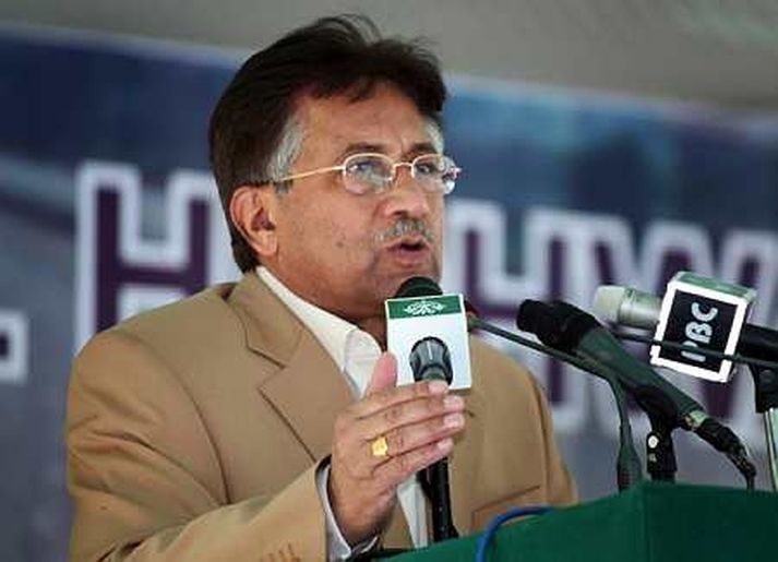 Pervez Musharraf sór forsetaeið í morgun.