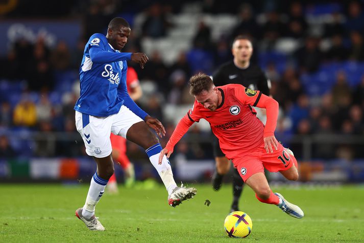 Abdoulaye Doucoure lenti upp á kant við Frank Lampard, knattspyrnustjóra Everton.