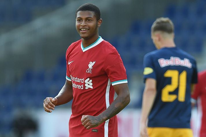 Rhian Brewster fagnar marki með Liverpool á undirbúningstímabilinu.