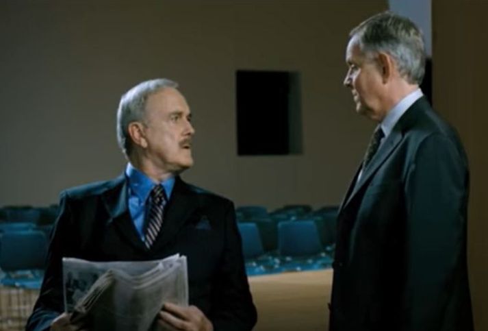 John Cleese og Randver voru fastagestir á sjónvarpsskjám landsmanna.