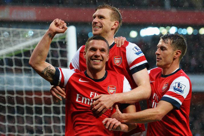 Leikmenn Arsenal fagna marki í vetur.