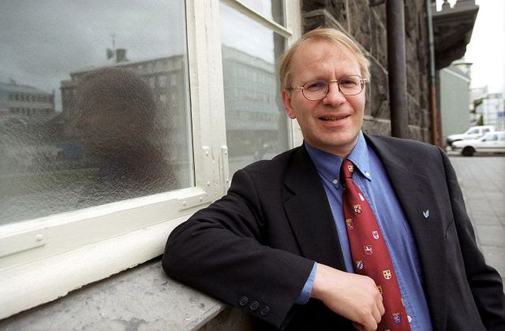 Vilhjálmur Egilsson, framkvæmdastjóri SA
"Hætt er við stjórnlausri verðbólgu í næstu hagsveiflu bregðist Seðlabankinn ekki við," segir í fréttabréfi SA.