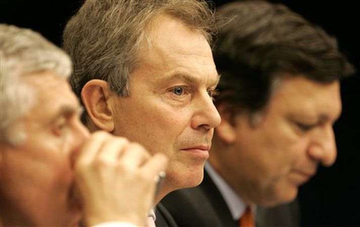 Tony Blair, forsætisráðherra Bretlands, og Jose Barroso, formaður framkvæmdastjórnar ESB, kynntu samkomulagið á fundi klukkan tvö í nótt.