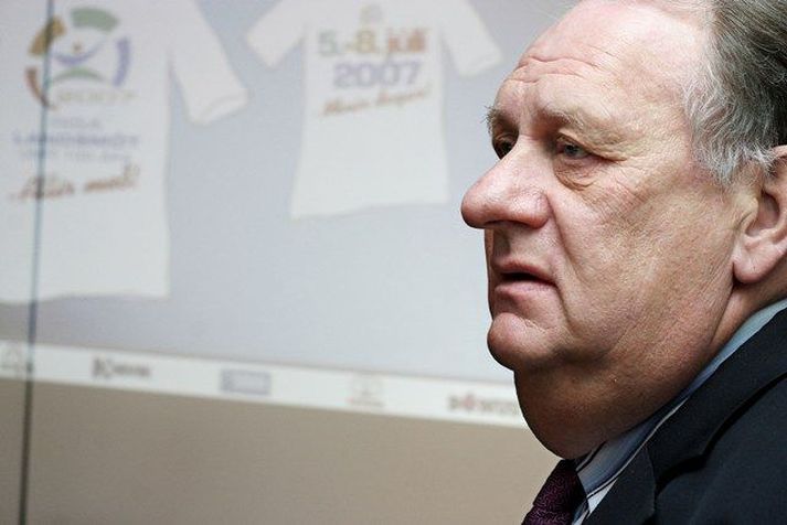 Gunnar Birgisson segir að oddviti flokksins sjái um meirihlutamyndunarviðræður fyrir hönd flokksins.