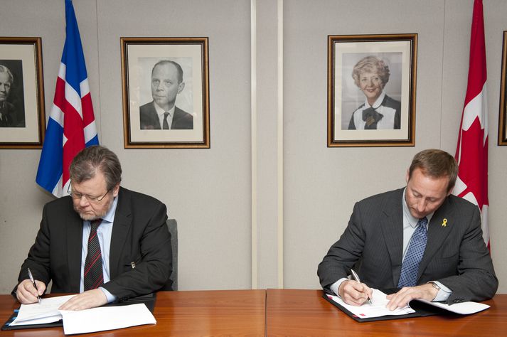 Össur Skarphéðinsson utanríkisráðherra og Peter G. MacKay