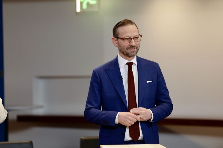 Einar Þorsteinsson ræddi meirihlutamyndanir. 