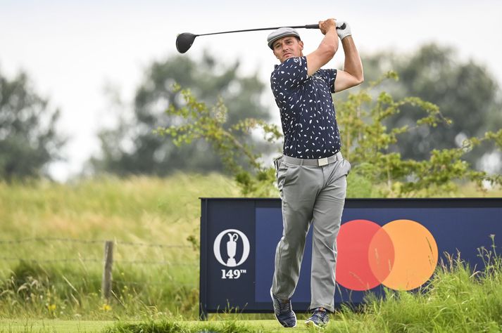 Fátt gekk upp hjá Bryson DeChambeau á fyrsta degi Opna breska meistaramótsins.