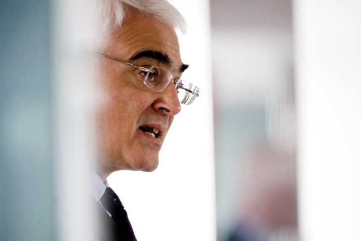 Sem ráðuneytisstjóri í fjármálaráðuneytinu tók Baldur þátt í fundi með Alistair Darling, fjármálaráðherra Breta.
