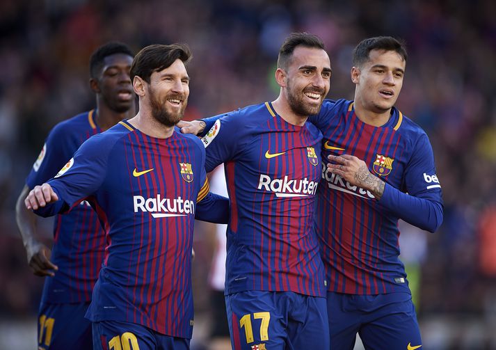 Lionel Messi fagnar marki með Barcelona.