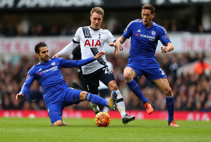 Cesc Fabregas, Nemanja Matic og Christian Eriksen í baráttunni í leiknum í dag.