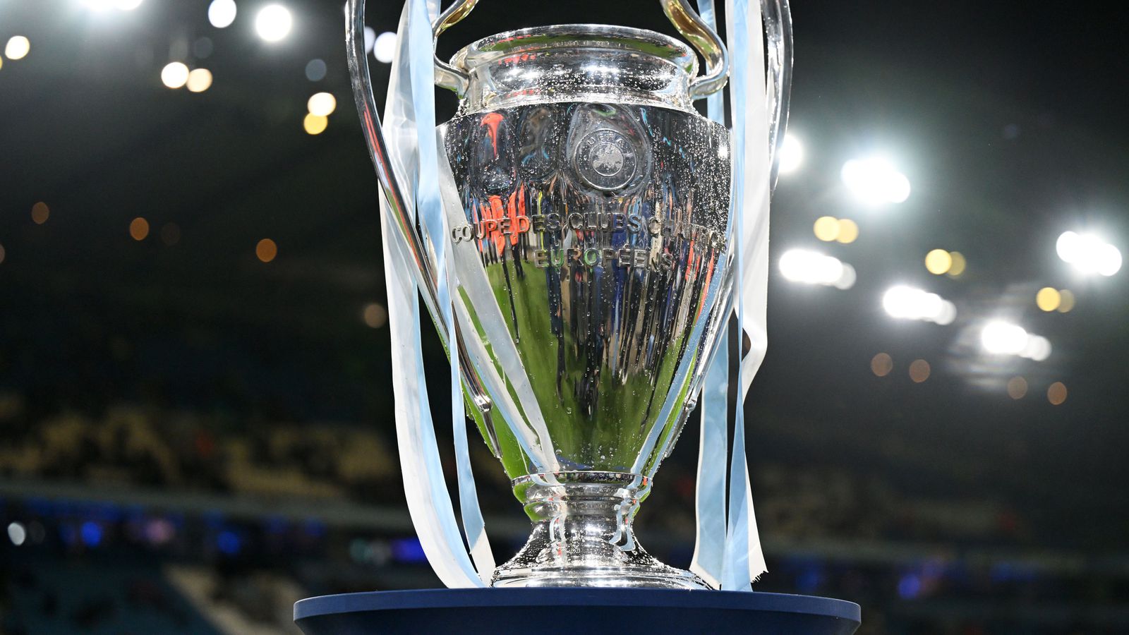 Í beinni: Lokaumferðin í Meistara­deildinni