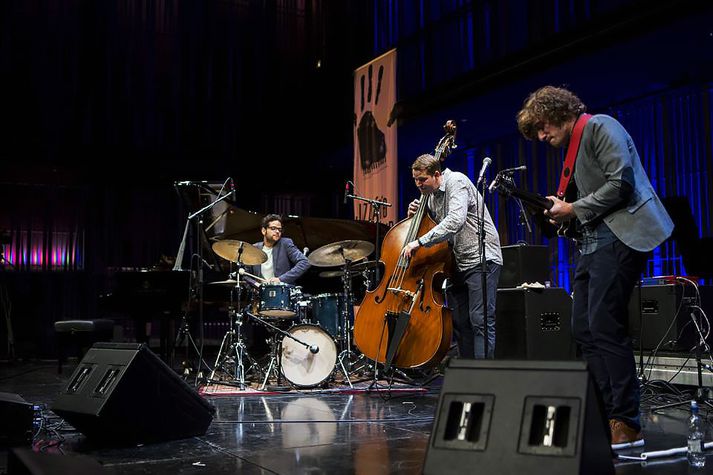 Sigmar Þór Matthíasson, Ayman Boujlida og Taulant Mehmeti fóru á kostum á sviði Norðurljósa á Jazzhátíð.