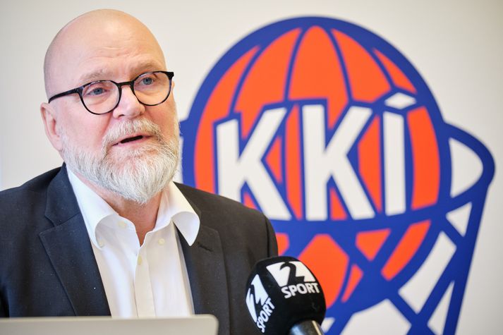 Pekka Salminen er landsliðsþjálfari kvennaliðs Íslands í körfubolta. 