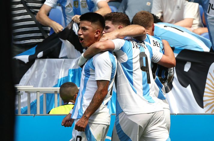 Thiago Almada skoraði eitt mark Argentínumanna.