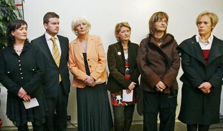 Steinunn Valdís Óskarsdóttir, Ágúst Ólafur Ágústsson, Jóhanna Sigurðardóttir, Guðrún Ögmundsdóttir, Ásta Ragnheiður Jóhannesdóttir og Ingibjörg Sólrún Gísladóttir.