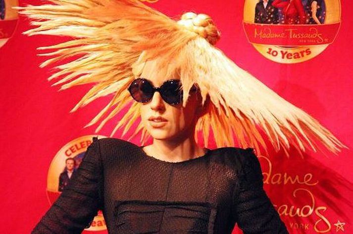 Lady Gaga hlustaði á Bítlana og Led Zeppelin þegar hún var yngri.