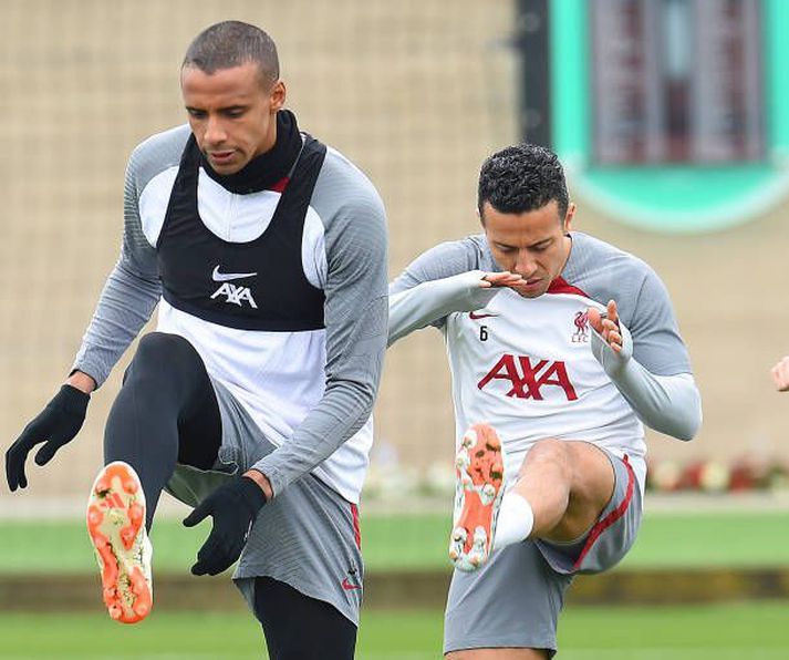 Joel Matip og Thiago hafa báðir misst mikið úr vegna meiðsla frá komu sinni til Liverpool.