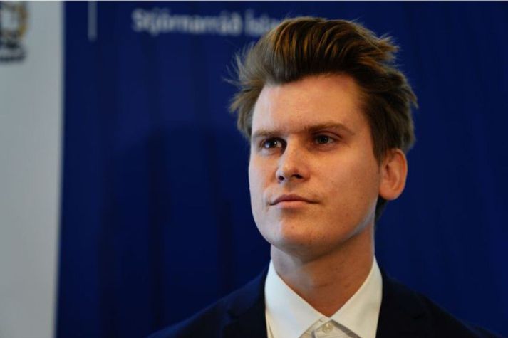 Raforkureikningar í dreif­býli gætu lækkað um hundruð þúsunda