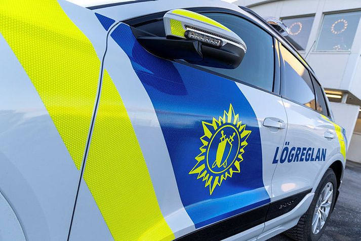 Lögregla hefur málið til skoðunar.