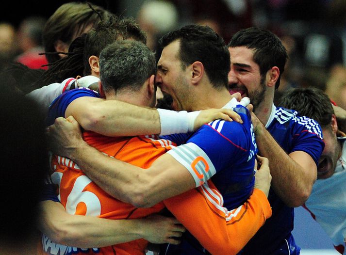 Thierry Omeyer, Jerome Fernandez og Nikola Karabatic áttu stóran þátt í sigri Frakka í dag. Hér fagna þeir eftir leikinn.