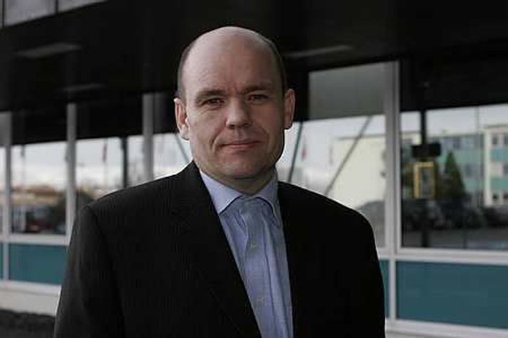 Formaður Félags grunnskólakennnara, Ólafur Loftsson, segir Kennarasamband Íslands ekki hafa neina opinbera afstöðu til máls Snorra Óskarssonar grunnskólakennara sem var settur í leyfi vegna ummæla hans um samkynhneigða.