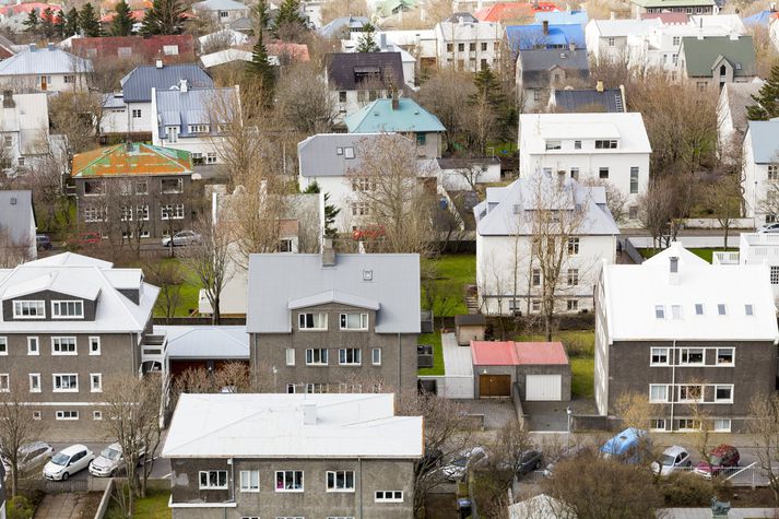 Um 75 prósent allra Airbnb íbúða í Reykjavík eru staddar í miðbæ, hlíðum og vesturbæ. 
