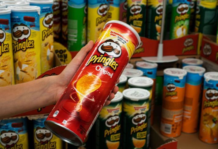 Alls eru um þrjár milljónir Pringles-staukar framleiddir í Evrópu á hverjum degi.