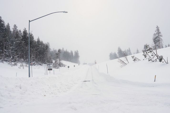 Gríðarleg snjókoma hefur verið á svæðinu síðustu daga. 