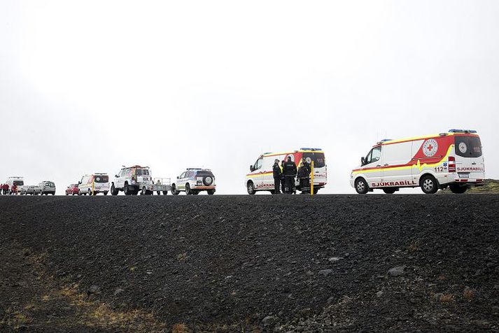 Mikill viðbúnaður Mikill viðbúnaður var á vettvangi en meðal þeirra sem komu að var Slökkvilið höfuðborgarsvæðisins, björgunarsveitir á svæðinu auk Landhelgisgæslu.FRÉTTABLAÐIÐ/STEFÁN