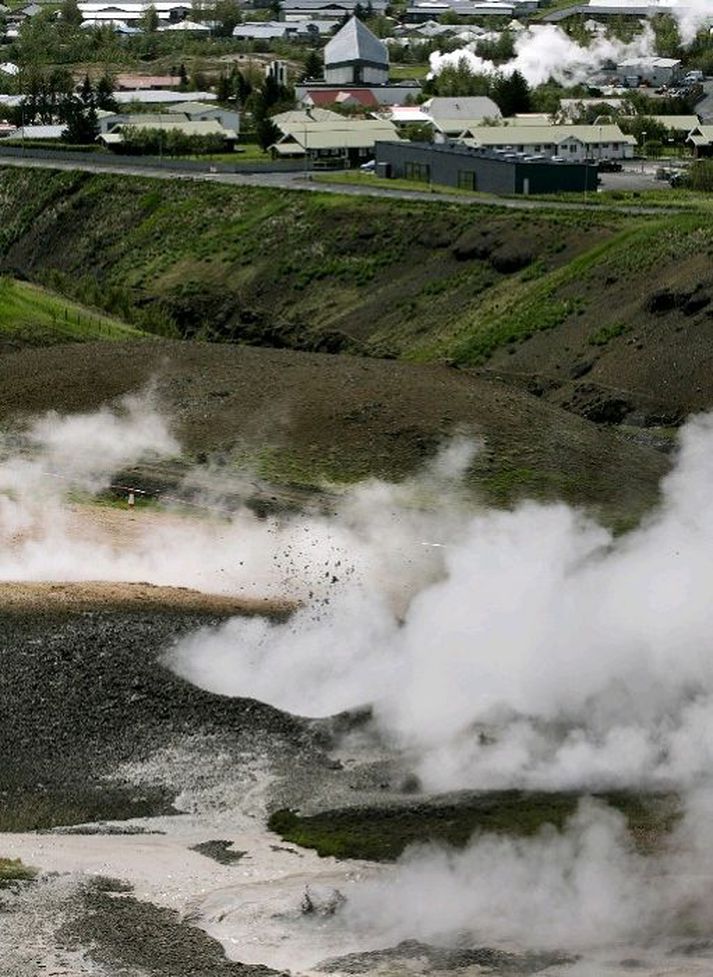 Fólksfjölgun í Hveragerði í fyrra er líka sögð umfram landsmeðaltal, eða 2,2 prósent.