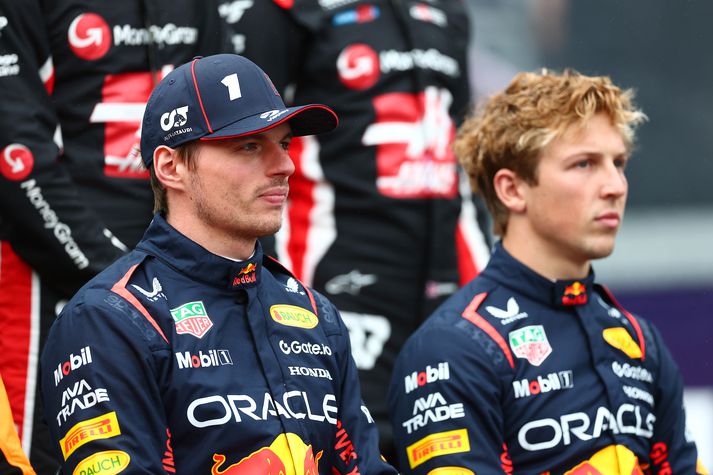Max Verstappen og Liam Lawson keyrðu aðeins tvisvar saman sem liðsfélagar, í Ástralíu og Kína. Yuki Tsunoda verður í hinum Red Bull bílnum í Japan. 