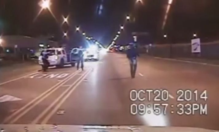 Laquan McDonald var skotinn sextán sinnum.