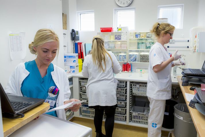 Niðurstaða gerðardóms í kjaramálum hjúkrunarfræðinga er um fimm prósentustigum yfir því sem samninganefnd ríkisins hafði boðið stéttinni.
