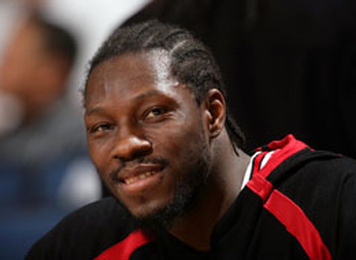 Ben Wallace náði ekki að vinna sína gömlu félaga í Detroit í gærkvöldi.