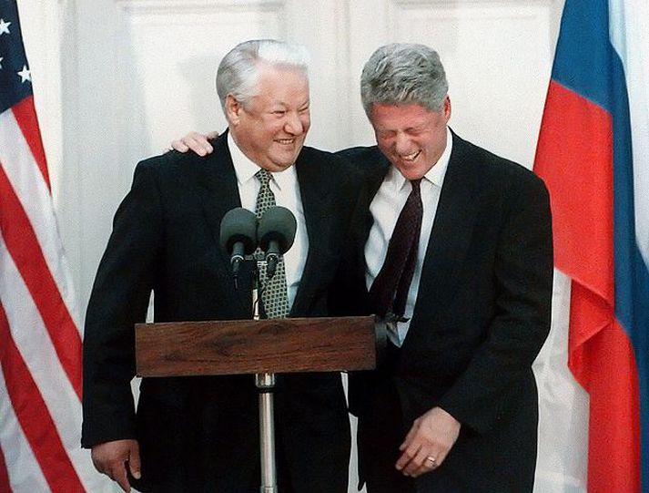 Bill Clinton og Boris Jeltsín á góðri stund.
