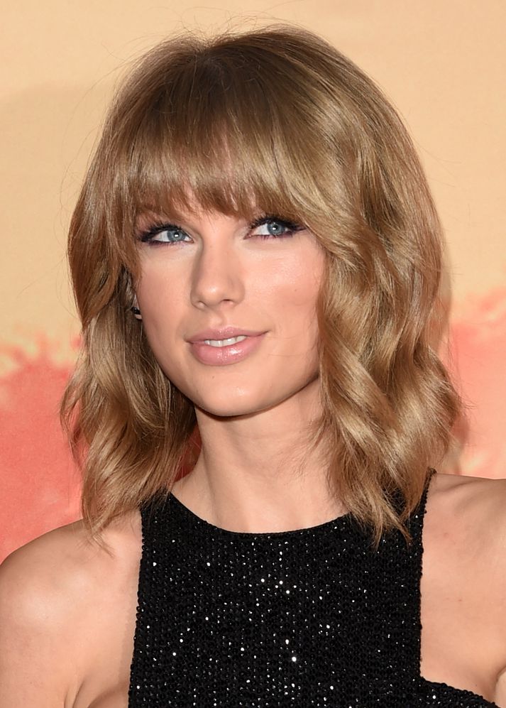 Taylor Swift er meðal þeirra stórstjarna sem hafa prýtt forsíðu tímarits verslunarsíðunnar Asos.