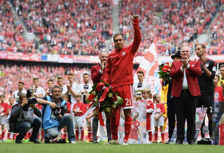 Philipp Lahm var heiðraður fyrir leikinn á Allianz Arena.