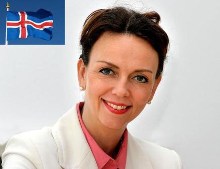 Siv Friðleifsdóttir hefur lagt fram þingsályktunartillaga um að hægt verði að hafa íslenska fánann lengur við hún. Mynd/ GVA.