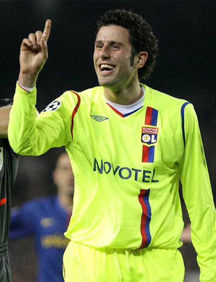 Fabio Grosso tekur nú við sem þjálfari Lyon. Hér sést hann í leik með liðinu árið 2008. 