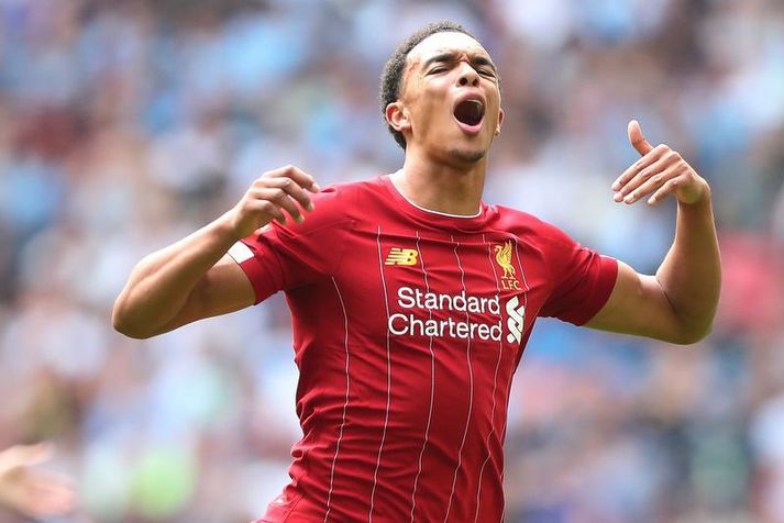 Trent Alexander-Arnold og félagar í Liverpool verða að tryggja sér titilinn inn á vellinum.