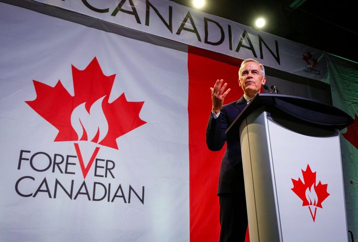 Mark Carney í Alberta í Kanada í gær.