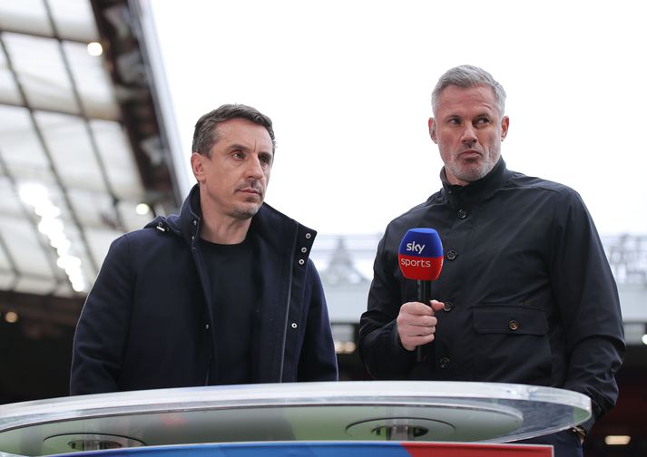 Gary Neville og Jamie Carragher láta gamminn geysa á Disney+ í vetur.