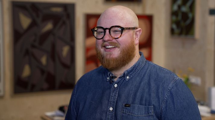 Pétur segist hafa verið skrítinn krakki en er í dag listamaður á mikilli uppleið. 