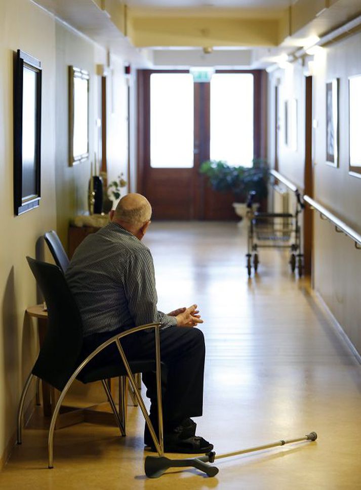 Lengi hefur verið baraáttumál aldraðra að fá afnumið vasapeningakerfi á dvalar- og hjúkrunarheimilum.