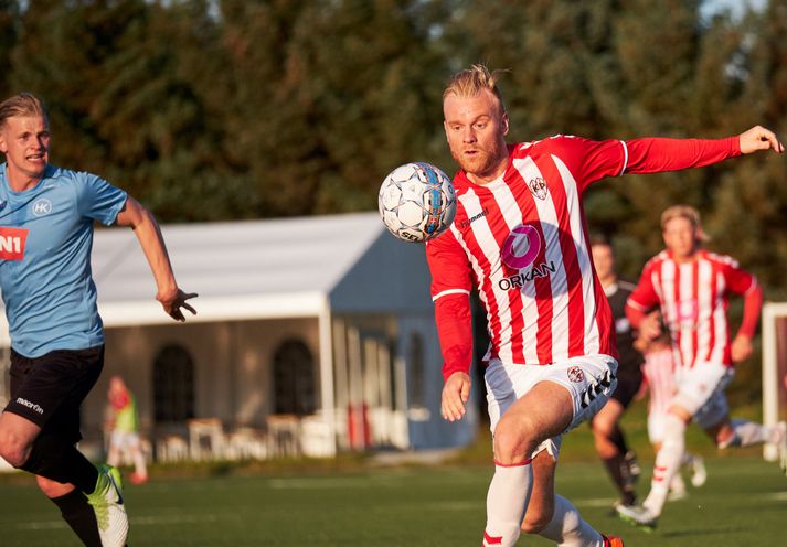 Sveinbjörn Jónasson í baráttunni í Laugardalnum í kvöld.