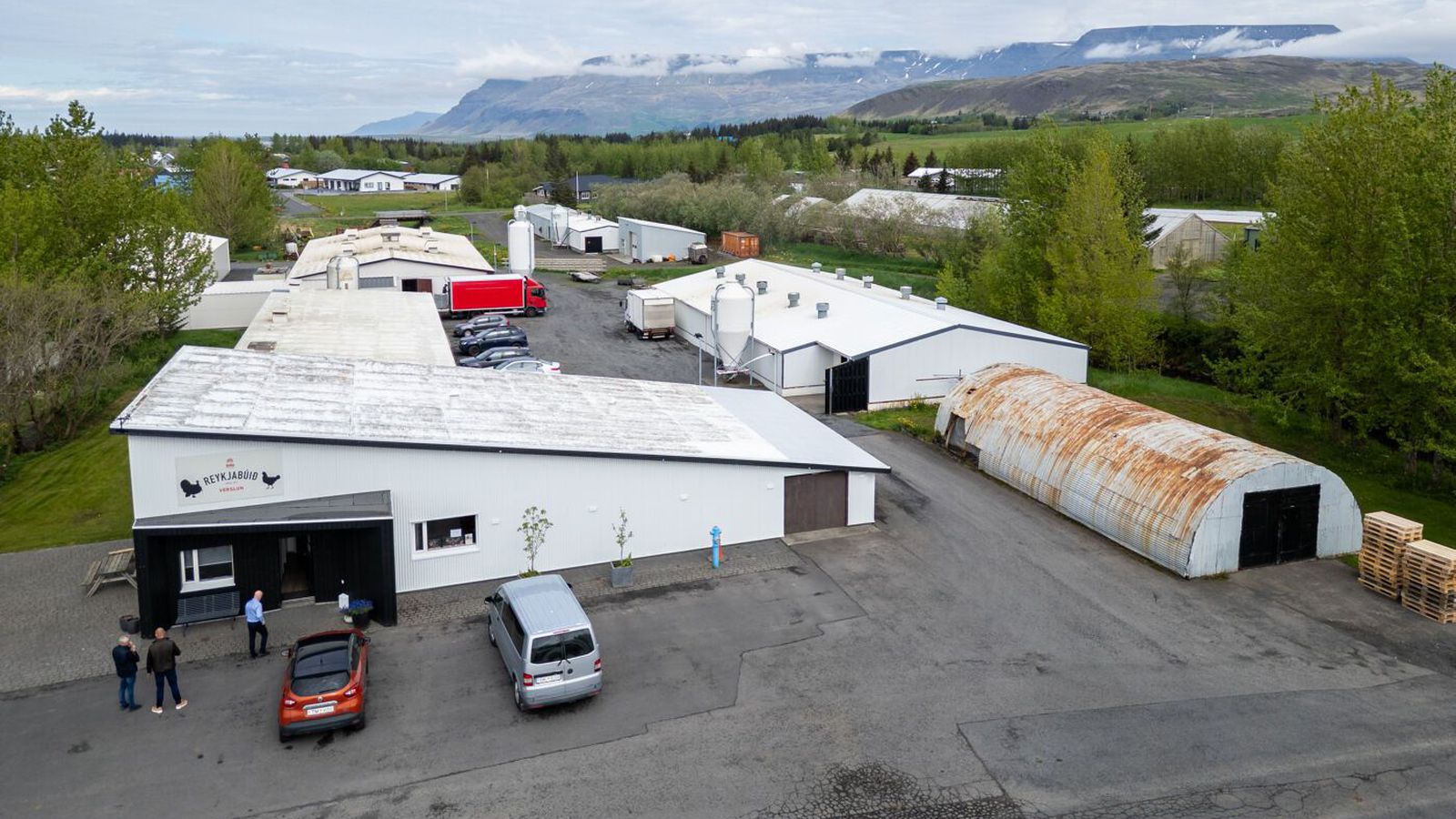 For­dæma inn­brot í Reykjabú