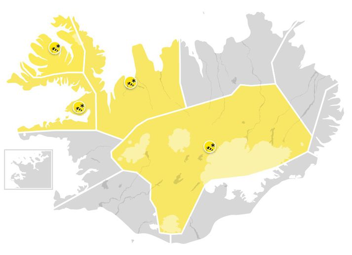 Viðvaranirnar byrja að taka gildi klukkan 19 annað kvöld.