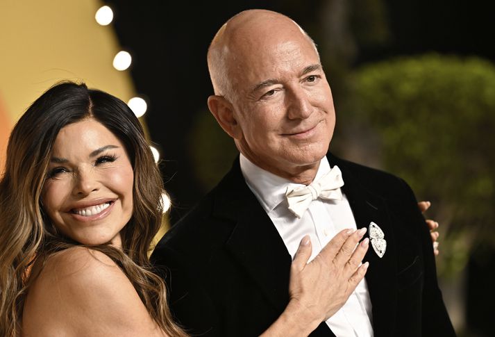 Jeff Bezos og Lauren Sanchez ætla að gifta sig um næstu helgi.
