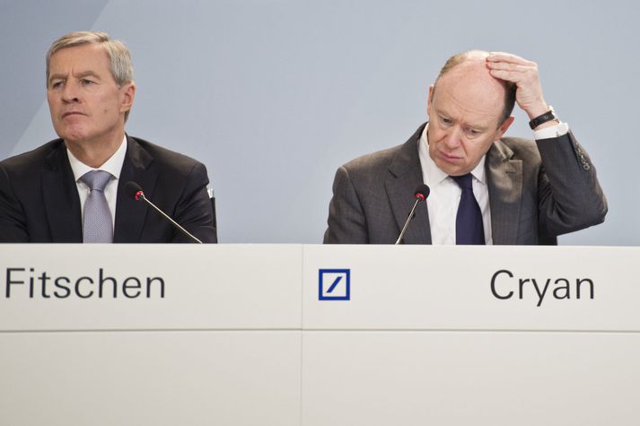 John Cryan, framkvæmdastjóri Deutsche, hefur sagt að ekki sé þörf á fjárhagsaðstoð frá stjórnvöldum vegna sektarinnar.