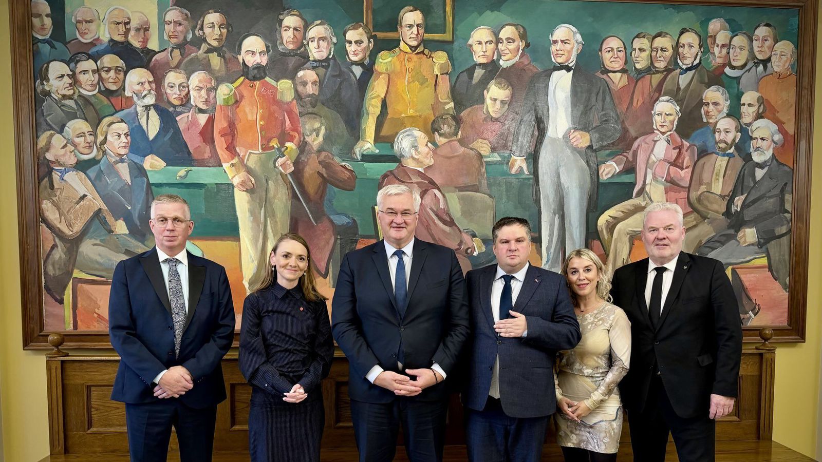 Utan­ríkis­ráð­herra Úkraínu lýsir yfir gríðar­legu þakk­læti